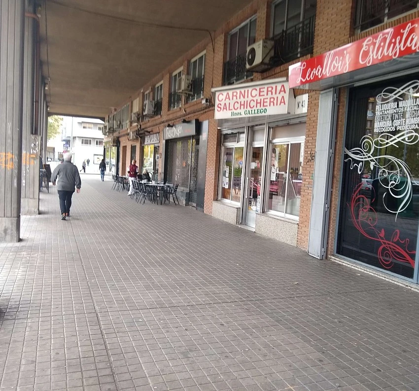 Local Soportales Cardenal Cisneros