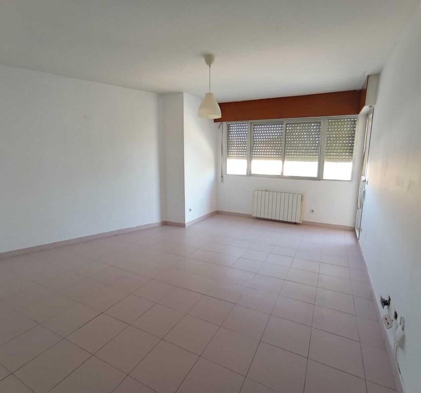 Piso en Z. Pinilla, 3 dormitorios Piso en Z. Pinilla, 3 dormitorios