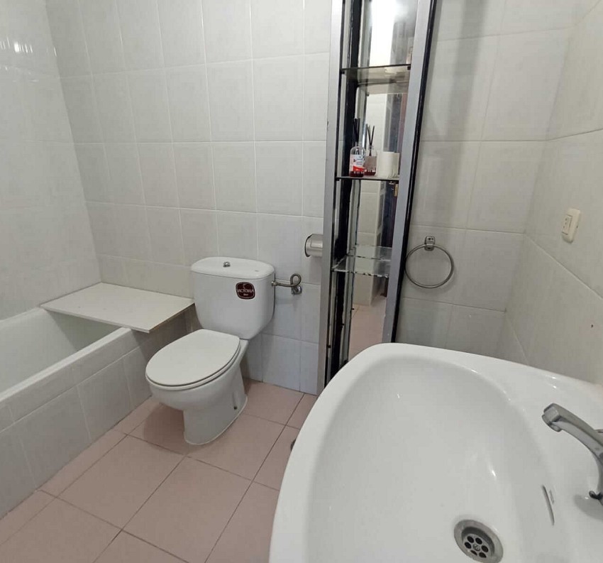 Piso en Z. Pinilla, 3 dormitorios Piso en Z. Pinilla, 3 dormitorios