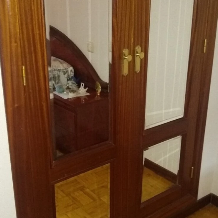 Piso de 4 dormitorios, en muy buen estado