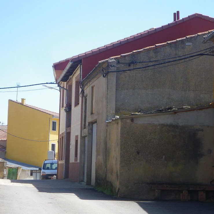 Casa en el centro de Carbajales de Alba