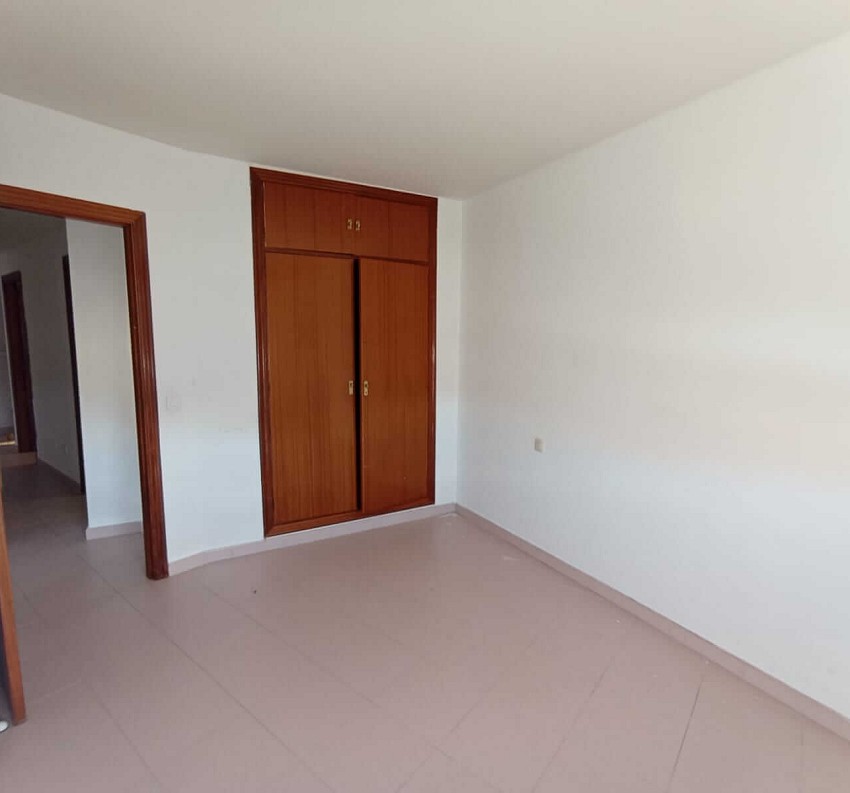 Piso en Z. Pinilla, 3 dormitorios Piso en Z. Pinilla, 3 dormitorios