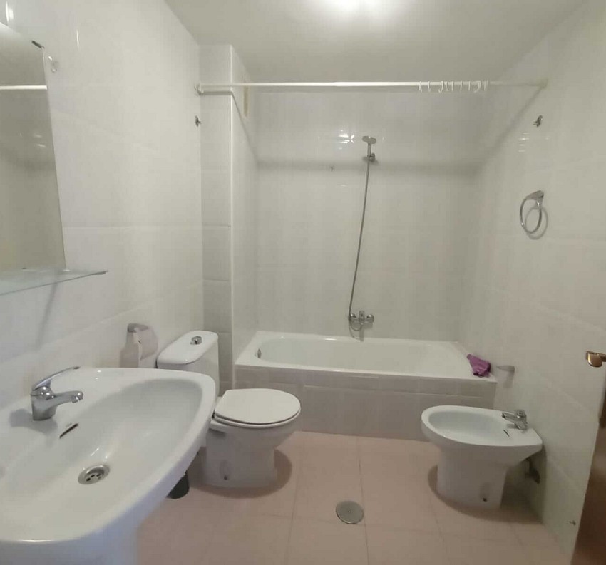 Piso en Z. Pinilla, 3 dormitorios Piso en Z. Pinilla, 3 dormitorios