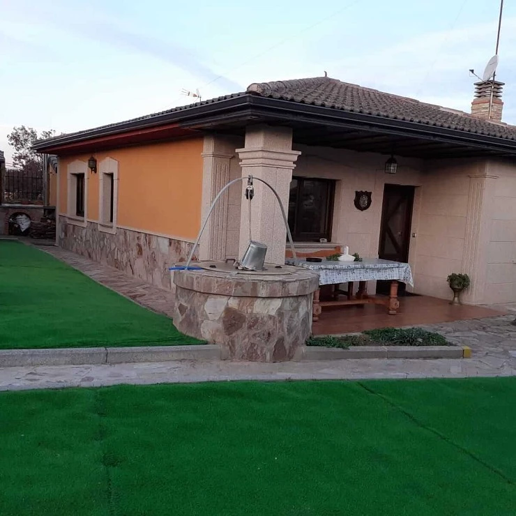 Chalet independiente en Andavias